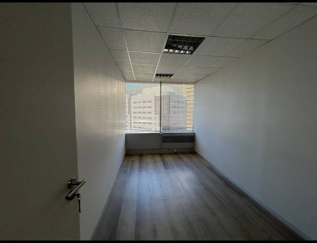 355M² OFFICE TO LET IN CAPE TOWN CITY CENTRE